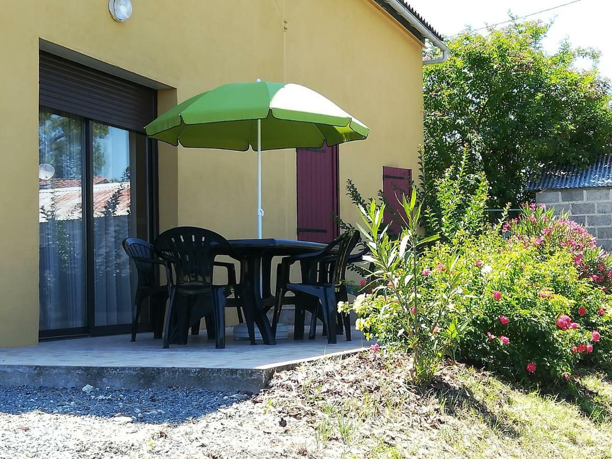 PomportLes Vignes别墅 外观 照片